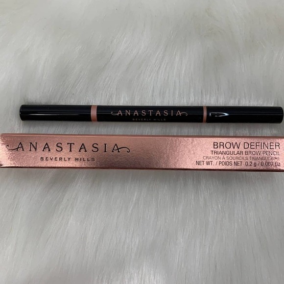 Anastasia Beverly Hills Brow Definer 3-in-1 Triangle Tip - Picture 3 of 8
